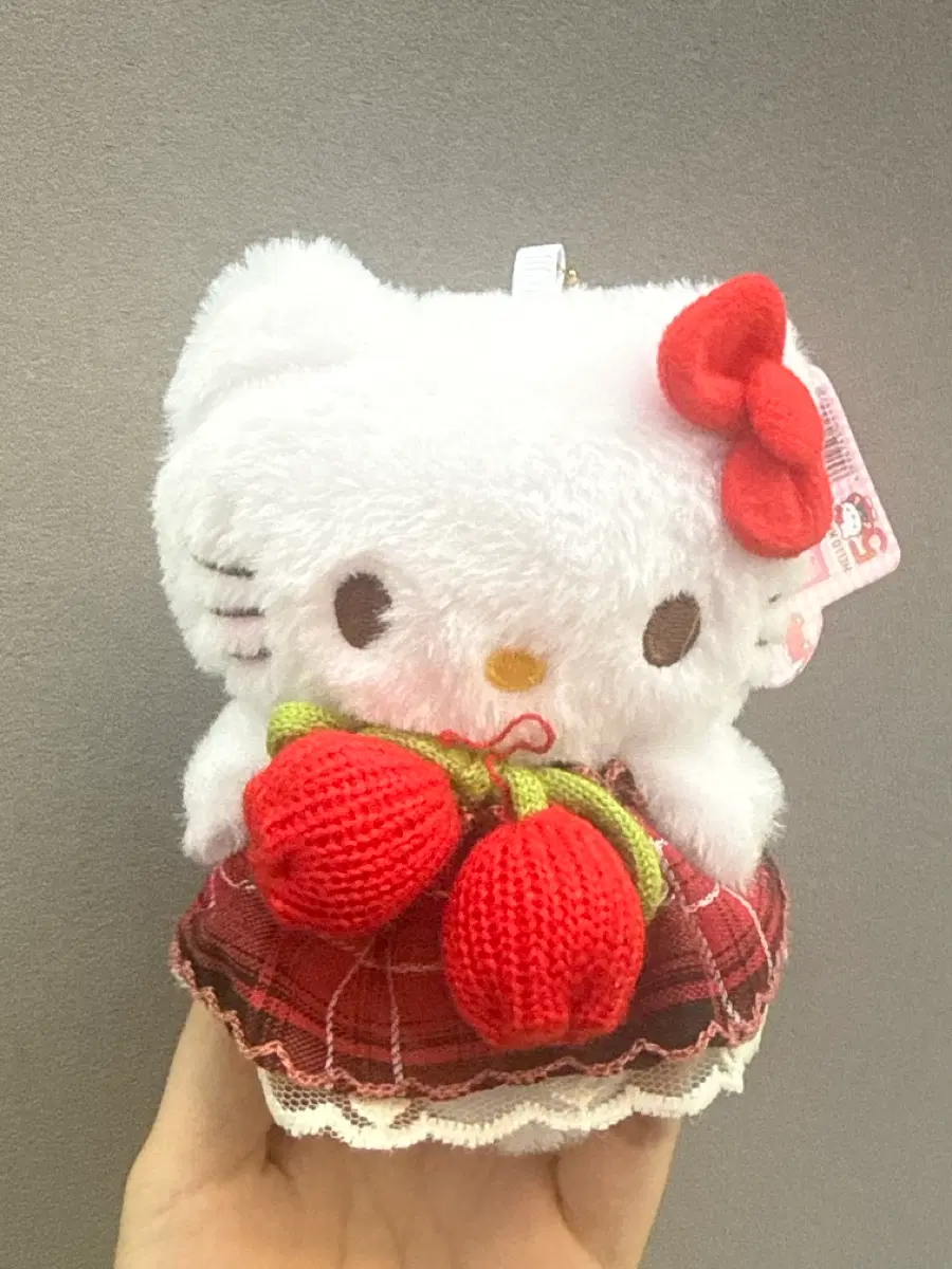 일본 체크원피스 산리오 키티 키링 인형 정품 (새상품)