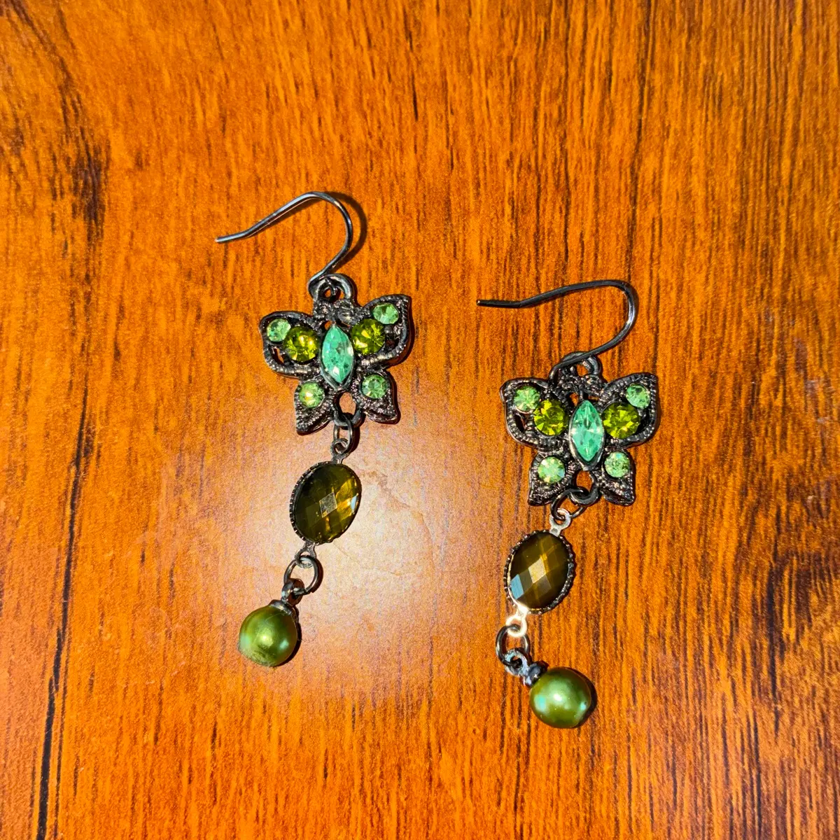 Melon butterfly earrings