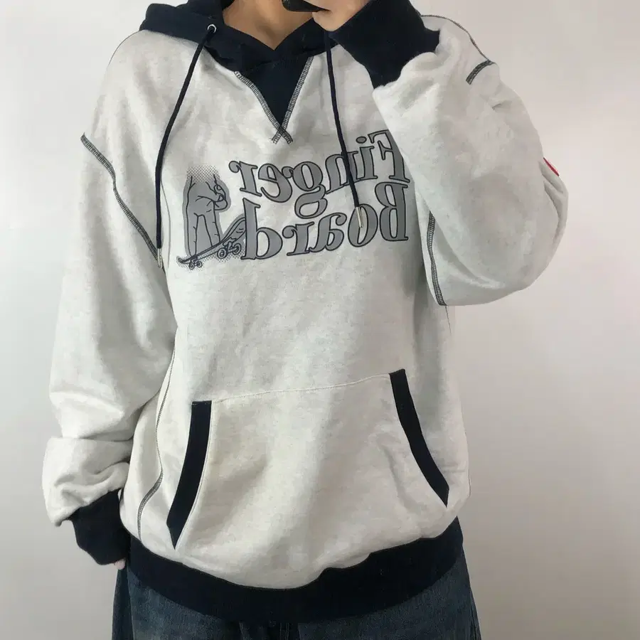 네이비 배색 후드티 XL