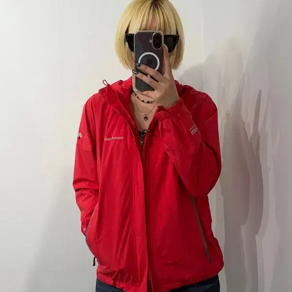 S 몽벨 후드 바람막이 재킷 레드