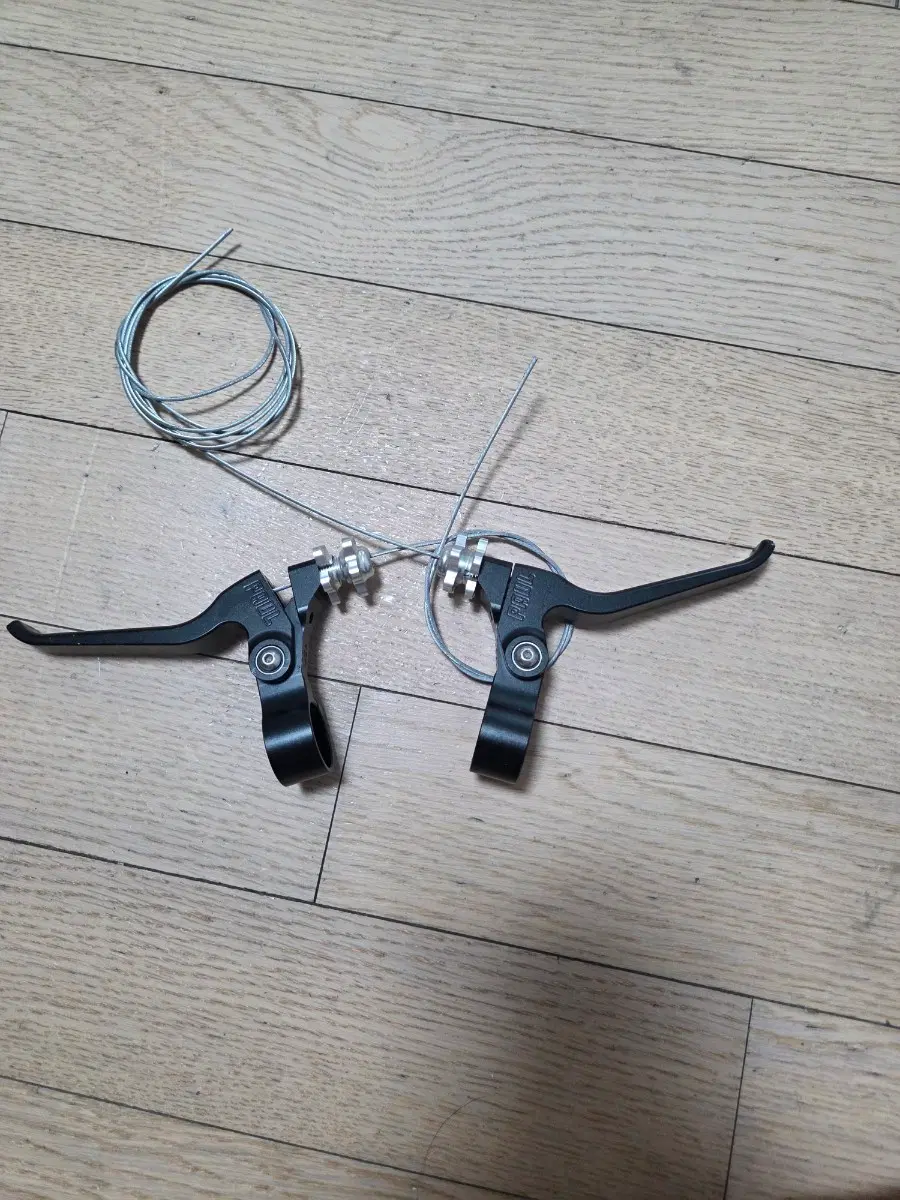 폴 브레이크레버