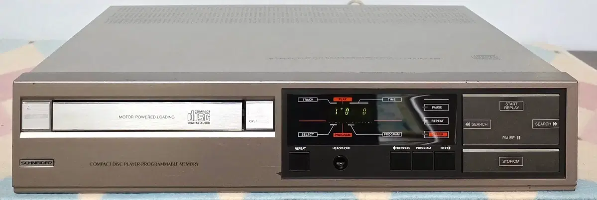 Schneider CD 플래이어