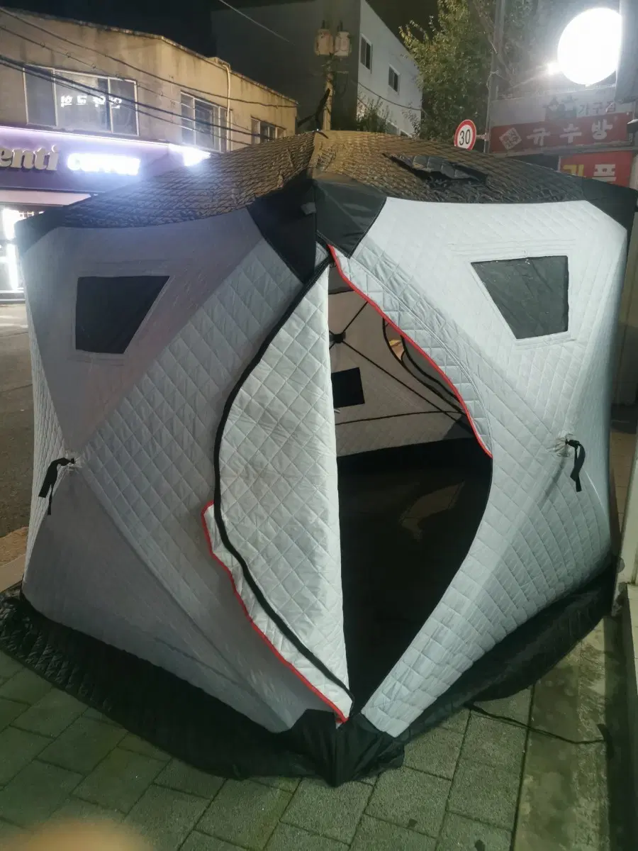 새제품 완터치 겨울용 단열 대형 사우나 텐트 야외 캠핑 장비 휴대 용 4인용 팝업 얼음낚시 텐트