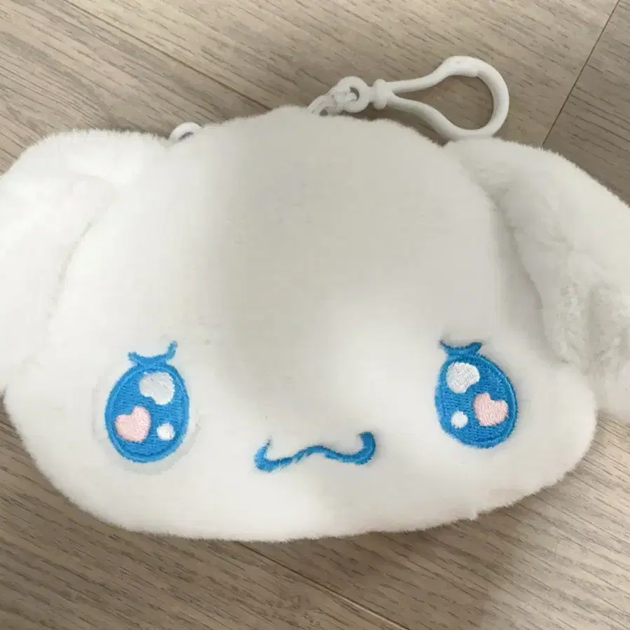 시나모롤 파우치
