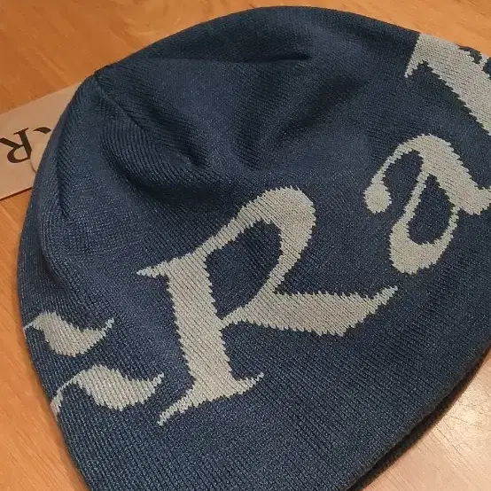 랩 Rab 비니(새제품)