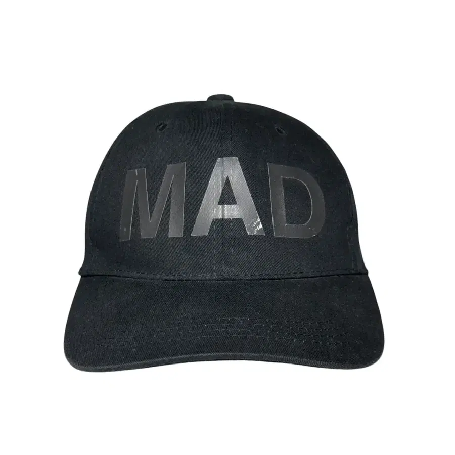 2018 언더커버 매드스토어 한정 mad 볼캡 모자