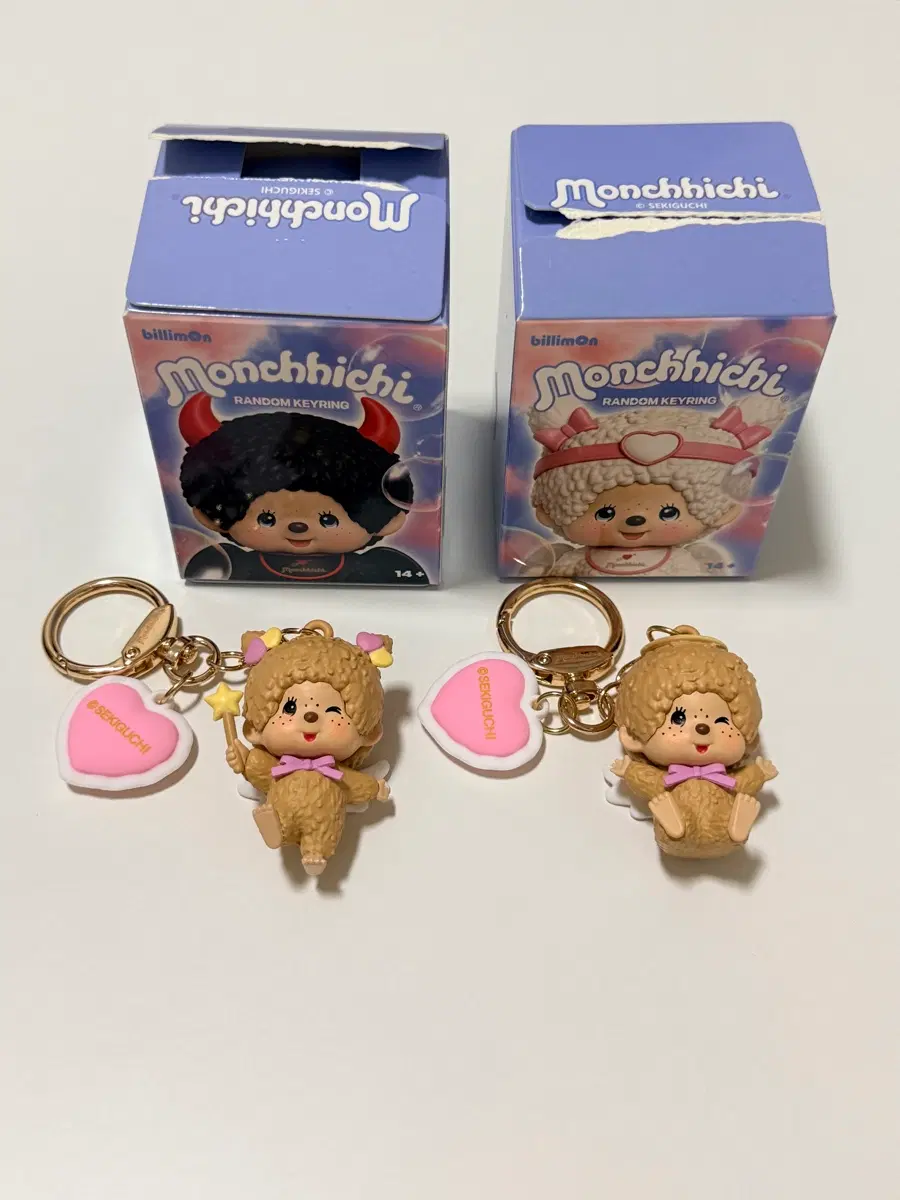 몬치치 해피엔젤 시리즈 키링 2종 판매합니다
