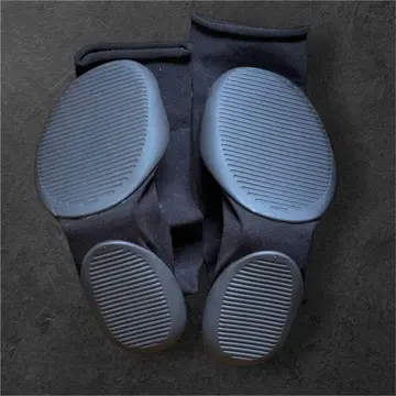 b*t님 yeezy pods 사이즈 2
