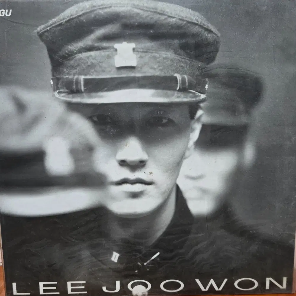 1-1139. LP음반 . 이주원 (시련.아껴둔 사랑을 위해).가요 팝 클래식 라이센스 중고음반