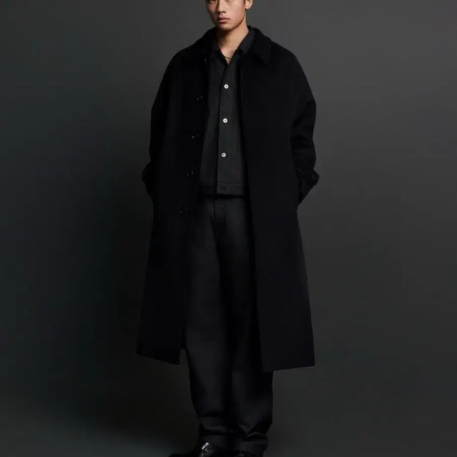 (XL) 무탠다드 캐시미어 블렌드 오버사이즈 미니멀 발마칸 코트 [블랙]