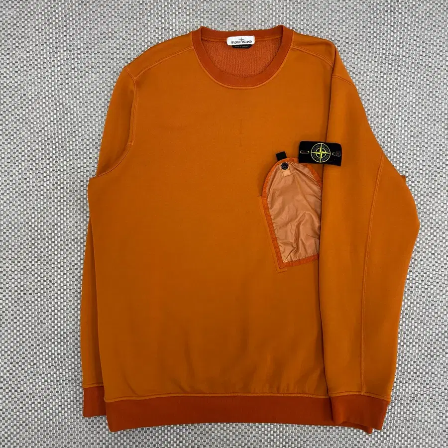 [3XL]스톤아일랜드 라미플락 맨투맨