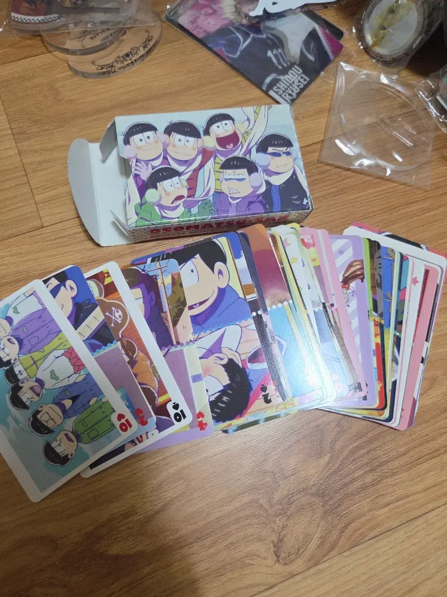 오소마츠상 트럼프카드