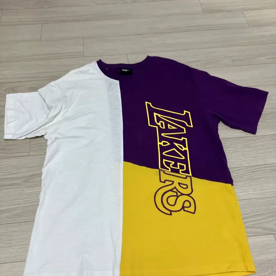 LA Lakers 반팔 티셔츠 퍼플/옐로우/화이트