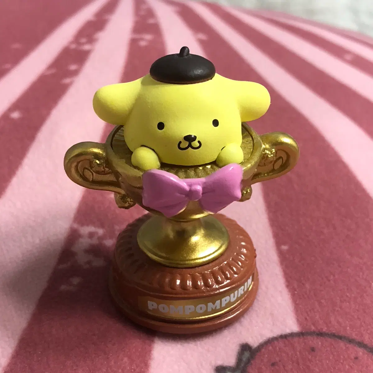 폼폼푸린 도장 트로피 가챠 피규어