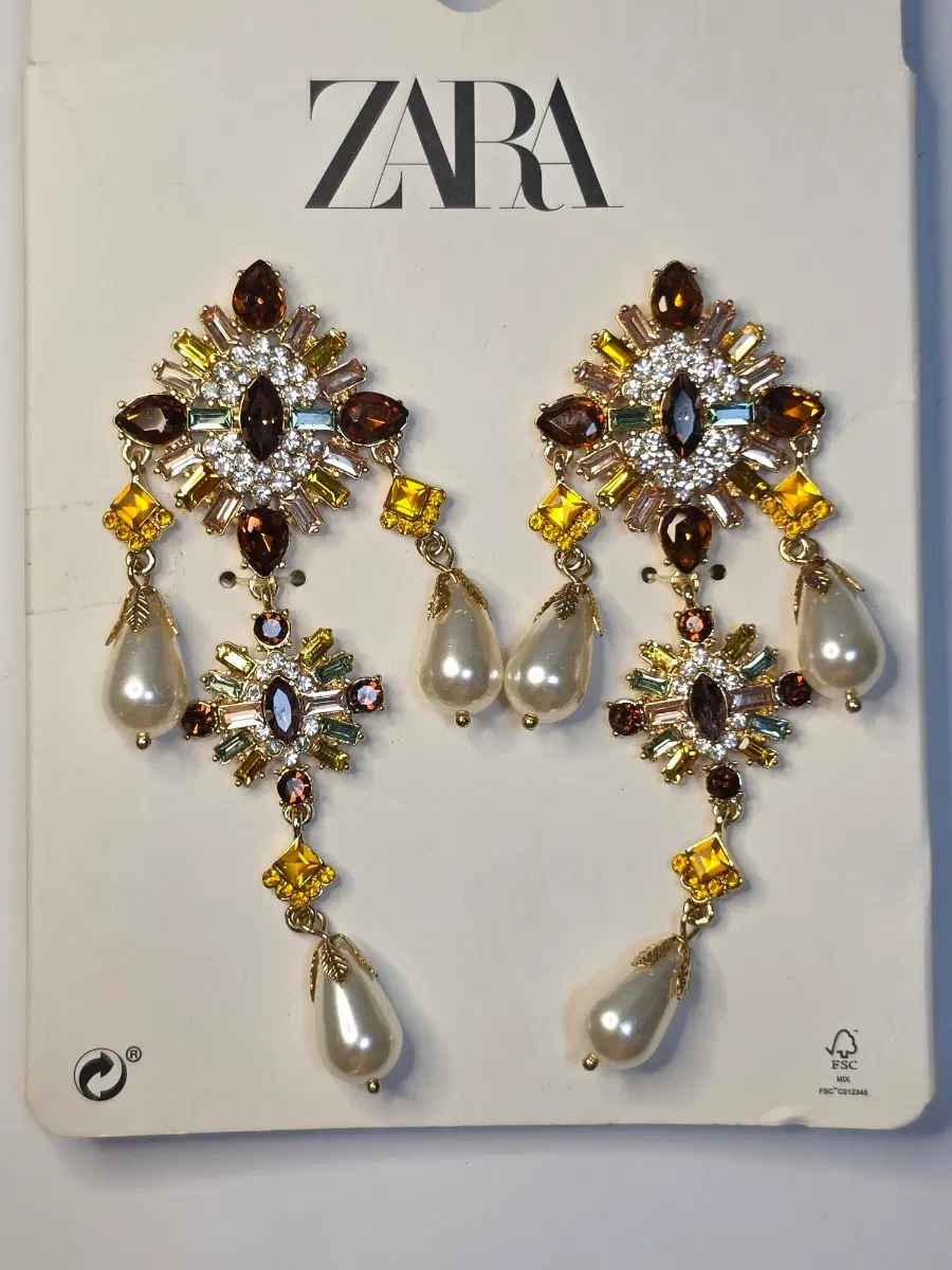 ZARA 자라 화려한 보석 진주 드롭 귀걸이