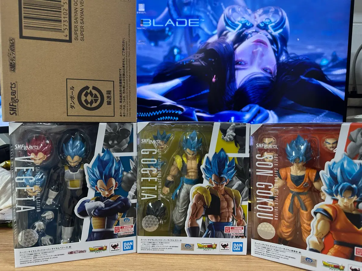 SHF 드래곤볼 초사이어인 블루 손오공&베지터&오지터