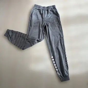 [새상품급] 여성용 adidas 아디다스 조거 팬츠 M 사이즈