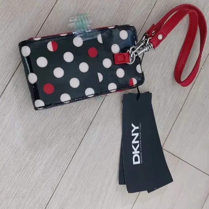 DKNY미니손가방새것