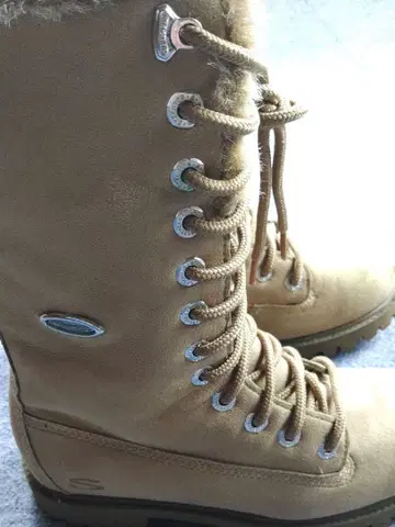 SKECHERS 어그 부츠 베이지