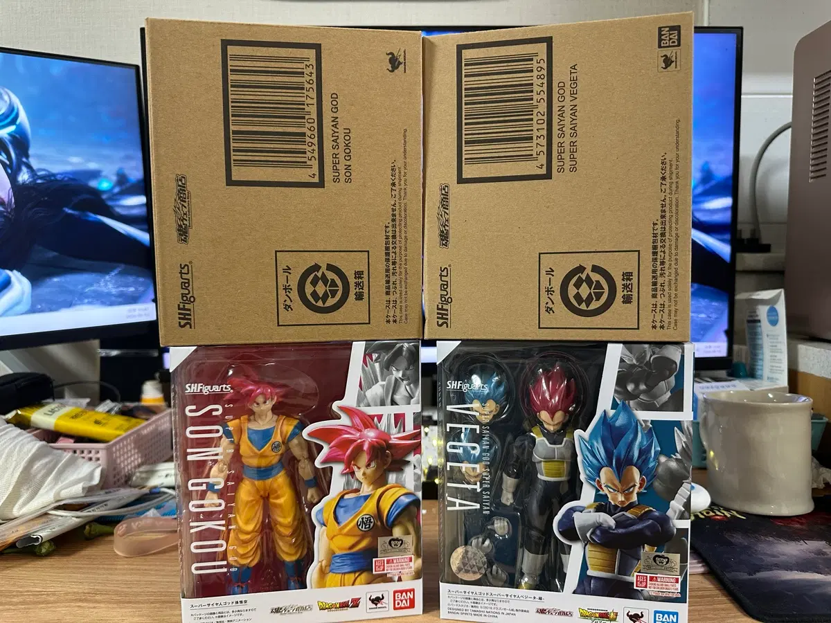 SHF 드래곤볼 손오공 초사이어인 갓 손오공&베지터