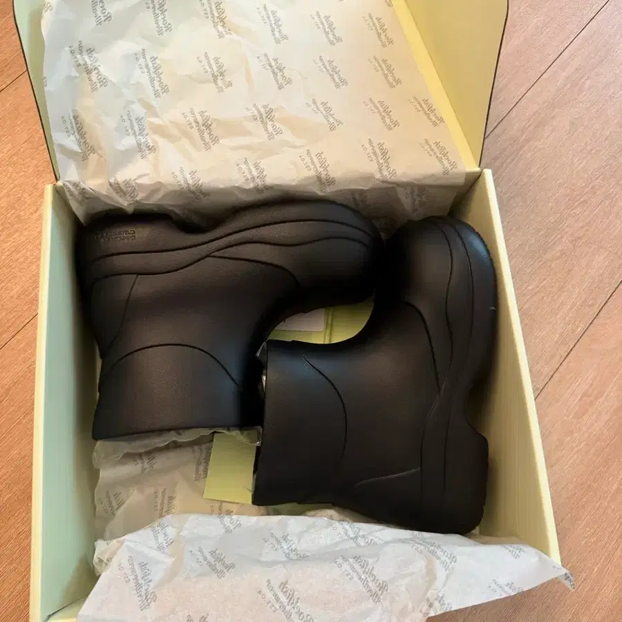 rockfish HAYDEN BOOTS - BLACK