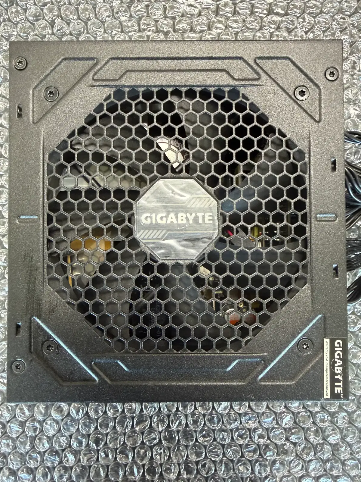 GIGABYTE P750GM 750W 80PLUS GOLD