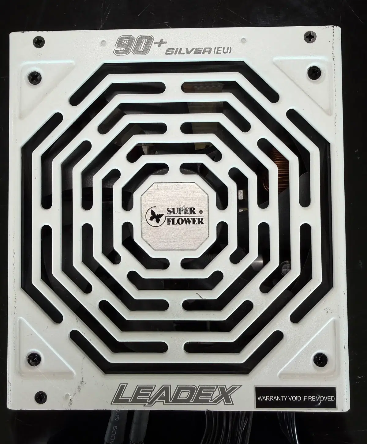 슈퍼플라워(SUPERFLOWER) SF-650F14MT LEADEX SILVER