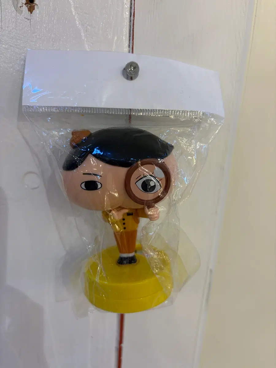 엉덩이 탐정 피규어