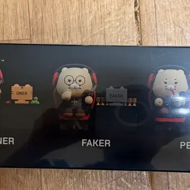 T1 x 카카오프렌즈 춘식 랜덤 피규어