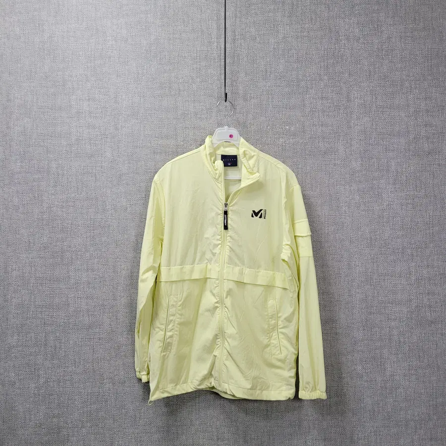 ㄹ883 밀레 바람막이 160