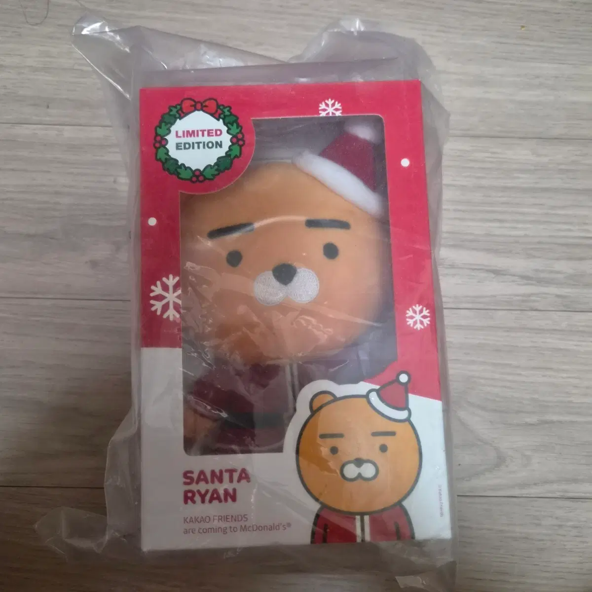맥도날드 카카오프렌즈 산타 라이언 인형 (한정판)