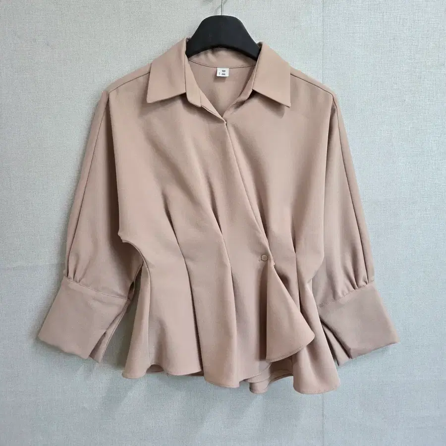 BEST 여성 베이지 랩 디자인 블라우스 F JJ3996