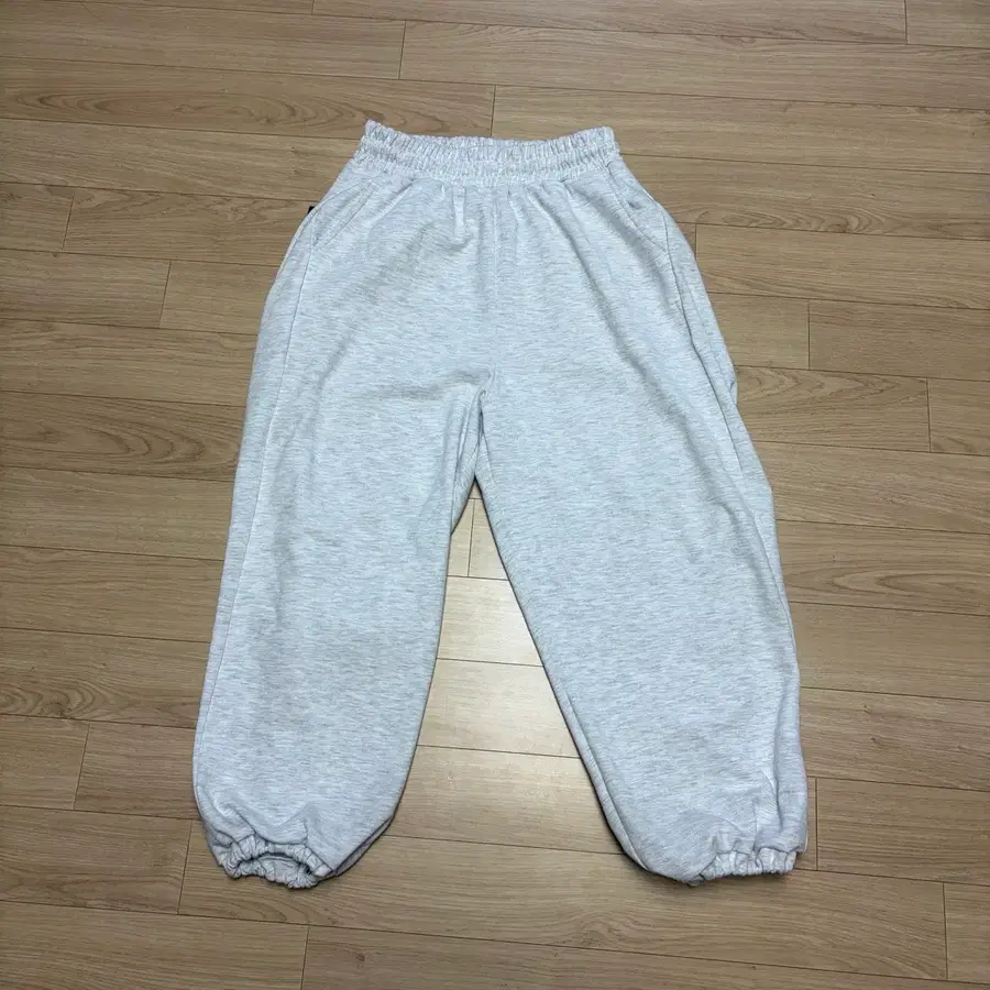 멜란지 그레이 조거 오버핏 스웻팬츠