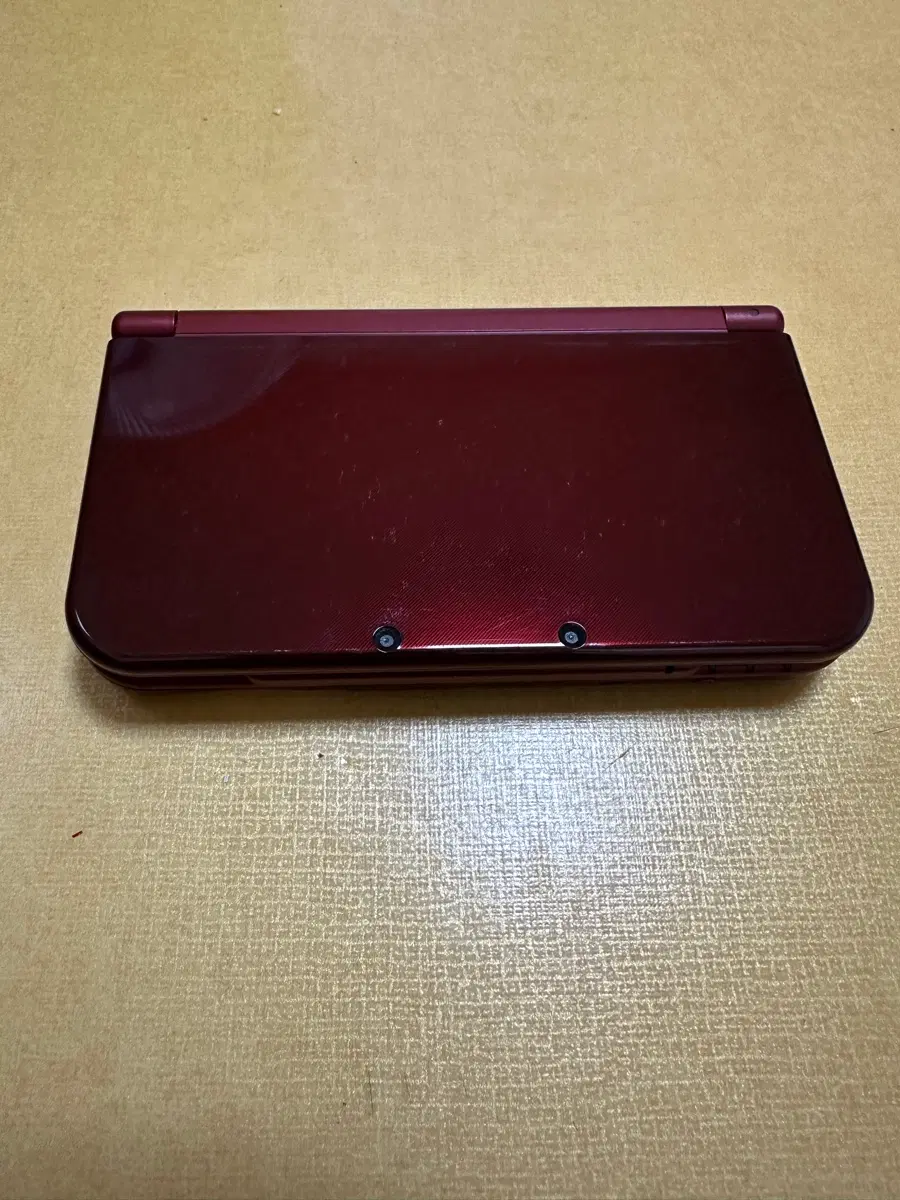 뉴 닌텐도 3ds xl 판매합니다.