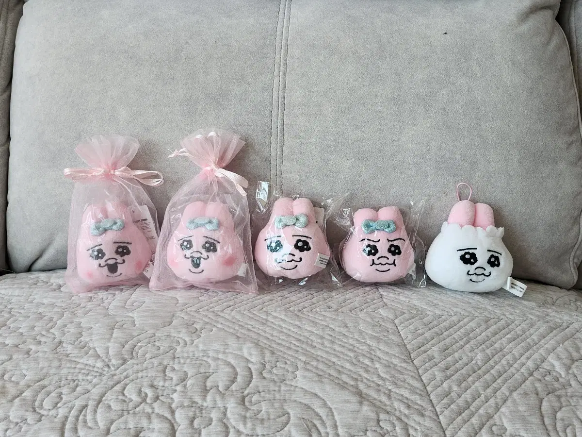 빤쮸토끼 오빤쭈우사기 자석인형 팝니다