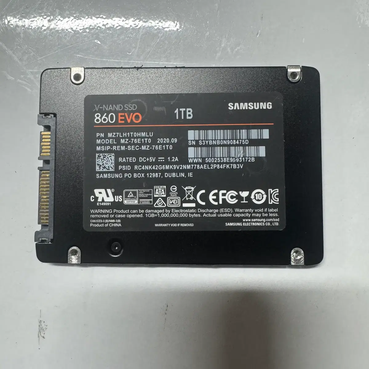 삼성 860 EVO 1TB SSD 판매합니다.