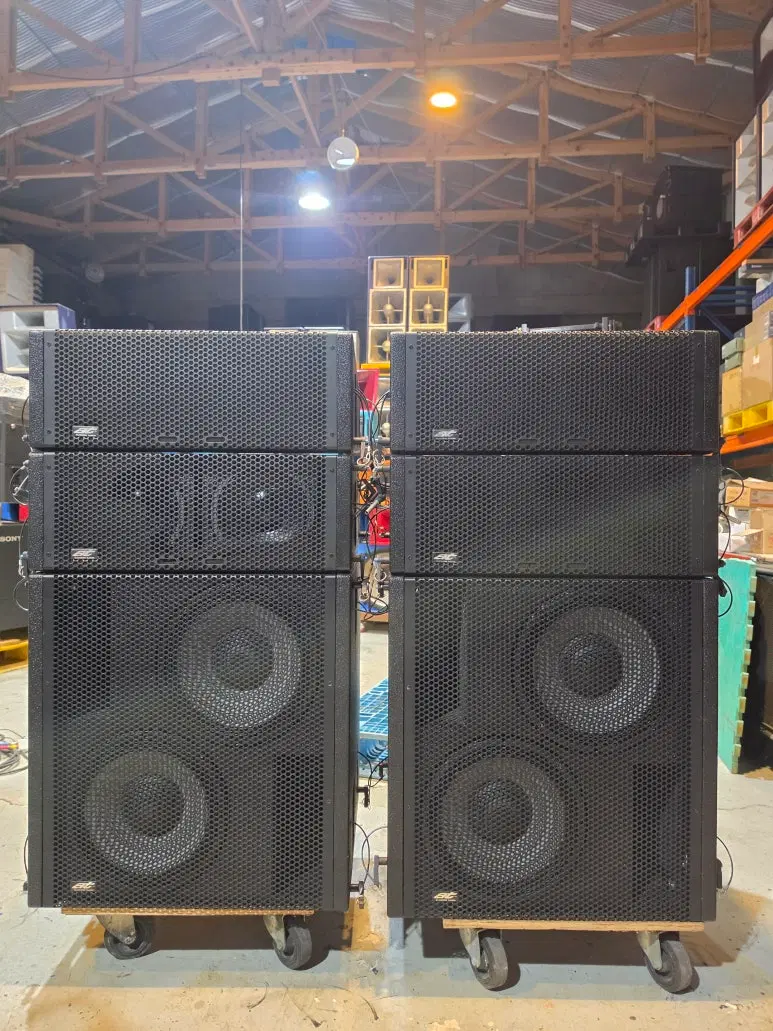 블랙버드 8인치 라인어레이 스피커 BLACKBIRD Line Array Loudspeaker System