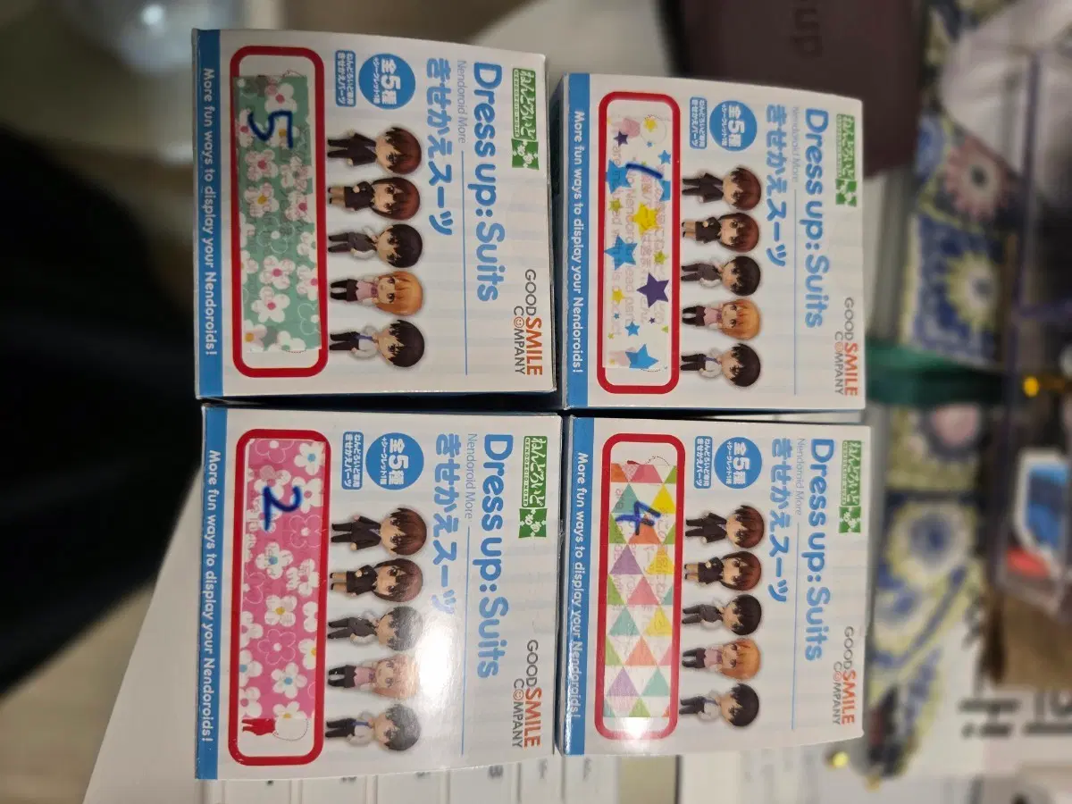 넨도로이드 모어 드레스업 수트 (정장) 4종 세트