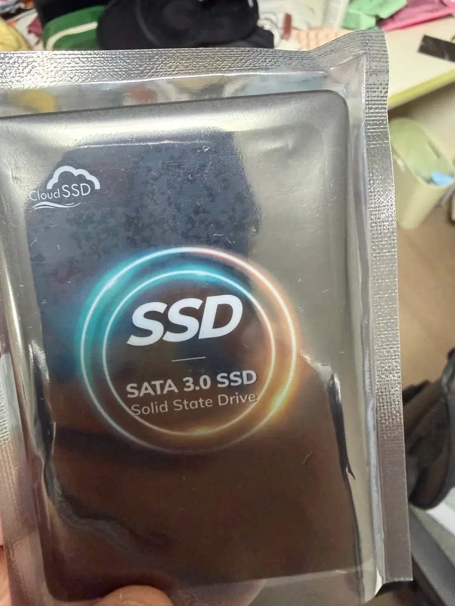 한창코퍼레이션 cloud ssd SATA 3.0 1tb(미사용) 팝니다