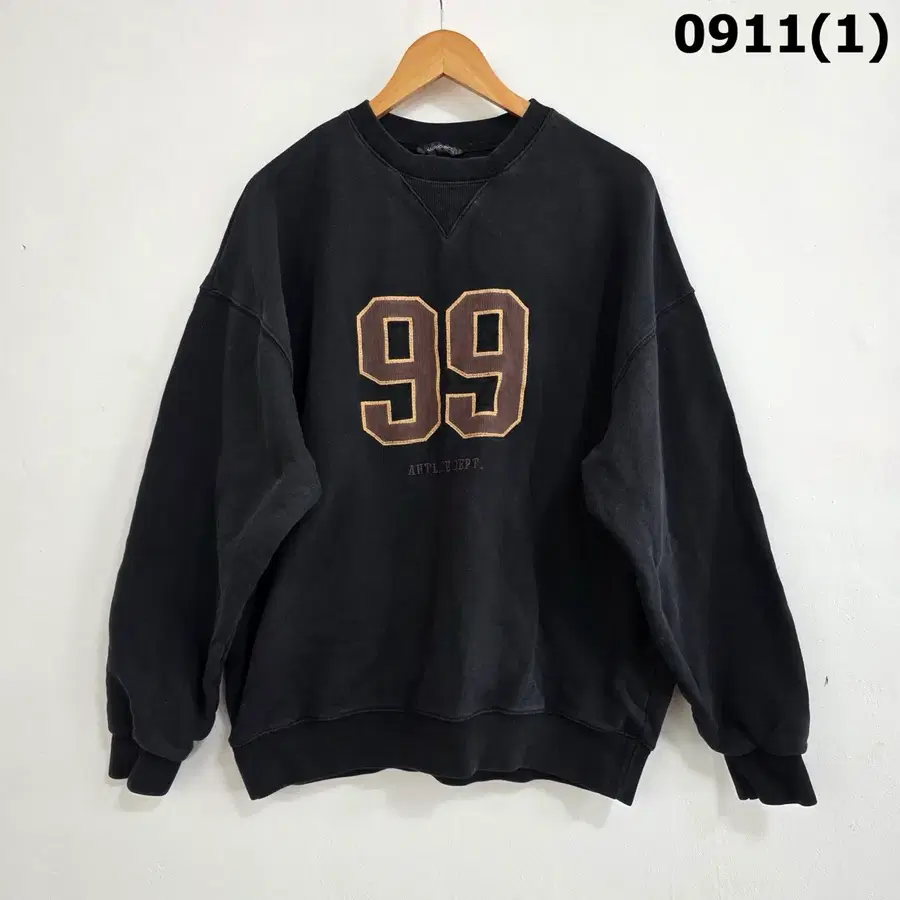 wv project 99 숫자 자수 맨투맨 검정 m