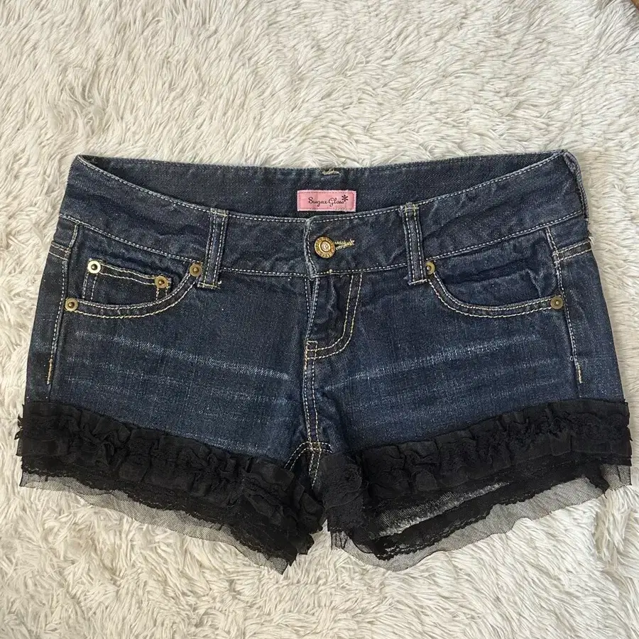 MA*RS 마즈 슈가글로스 반바지