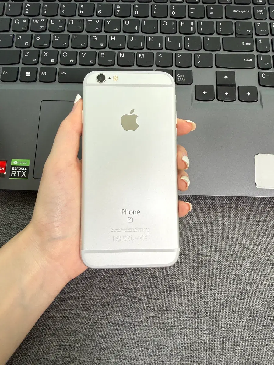 A35 s급 아이폰6s 32기가 무음