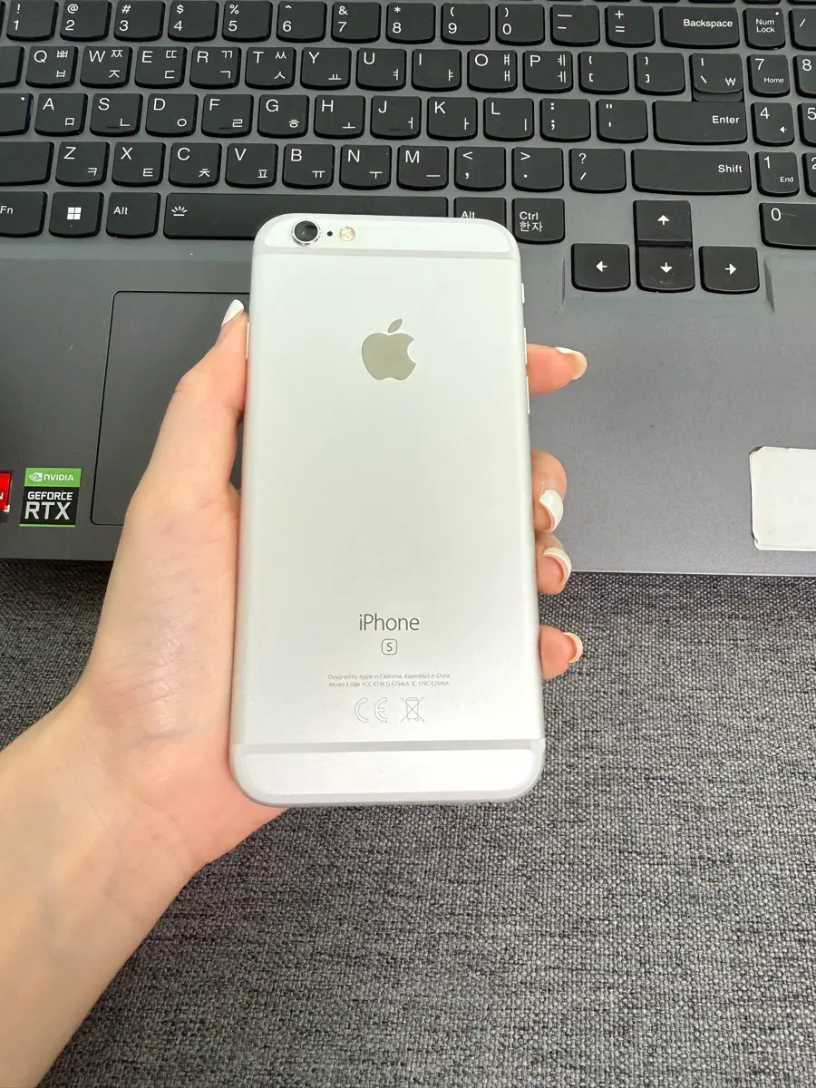 A36 s급 아이폰6s 32기가 무음