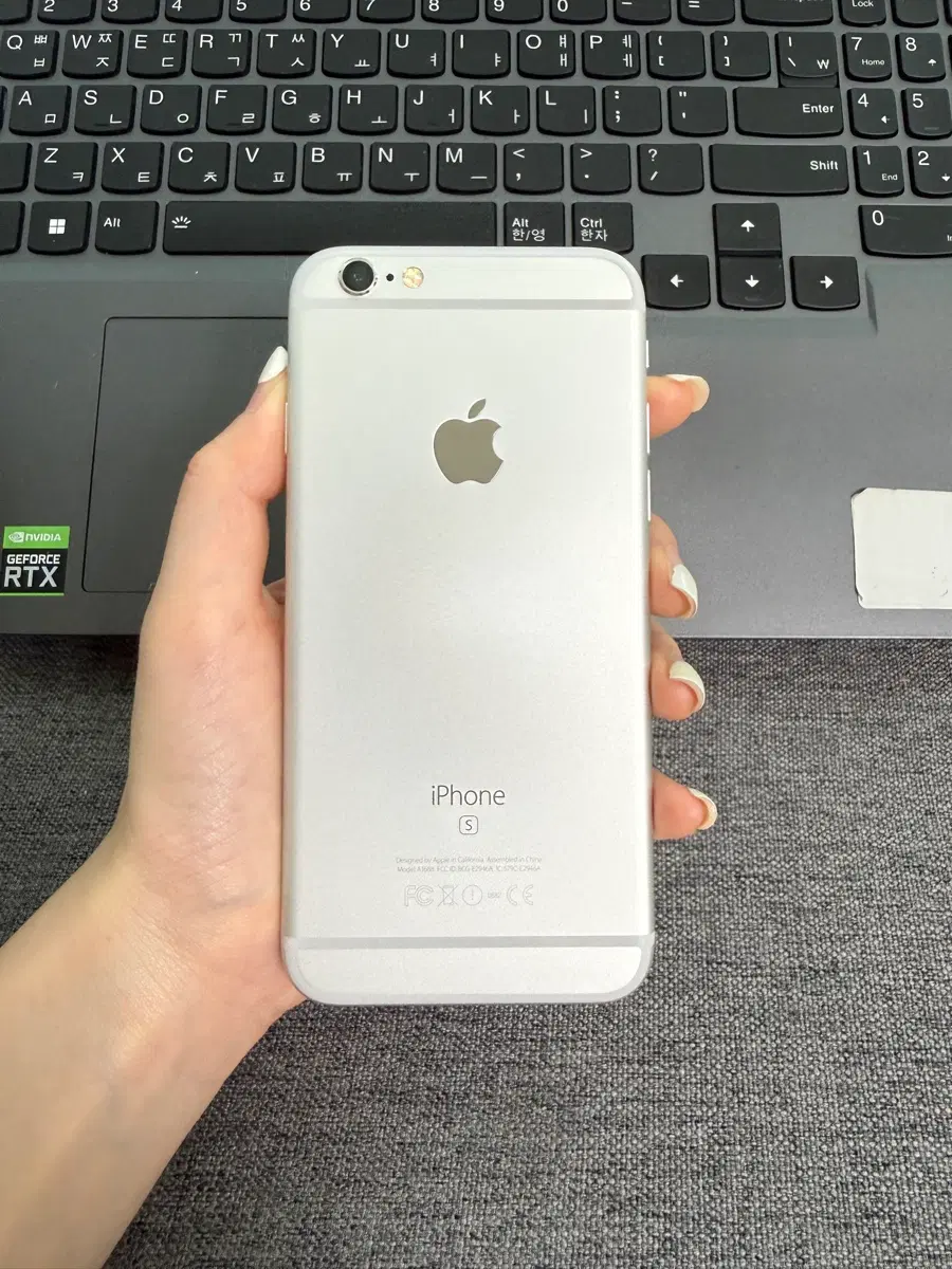 A43 s급 아이폰6s 32기가 무음