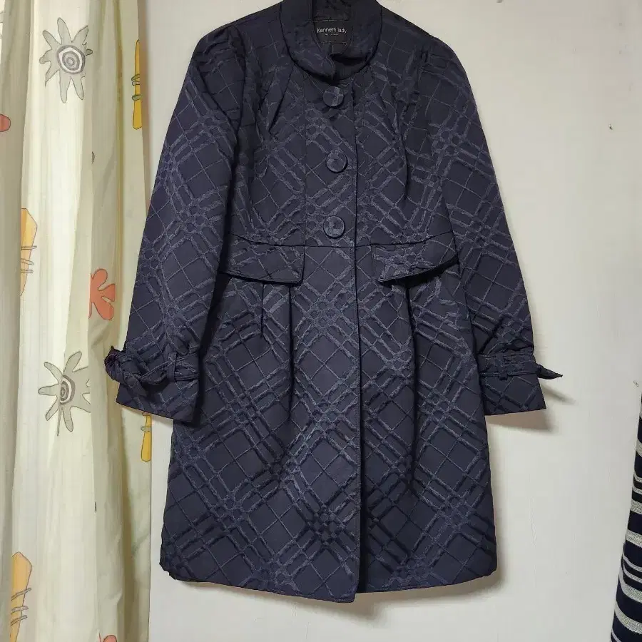 캐네시레이디 코트 네이비 체크 패턴 85