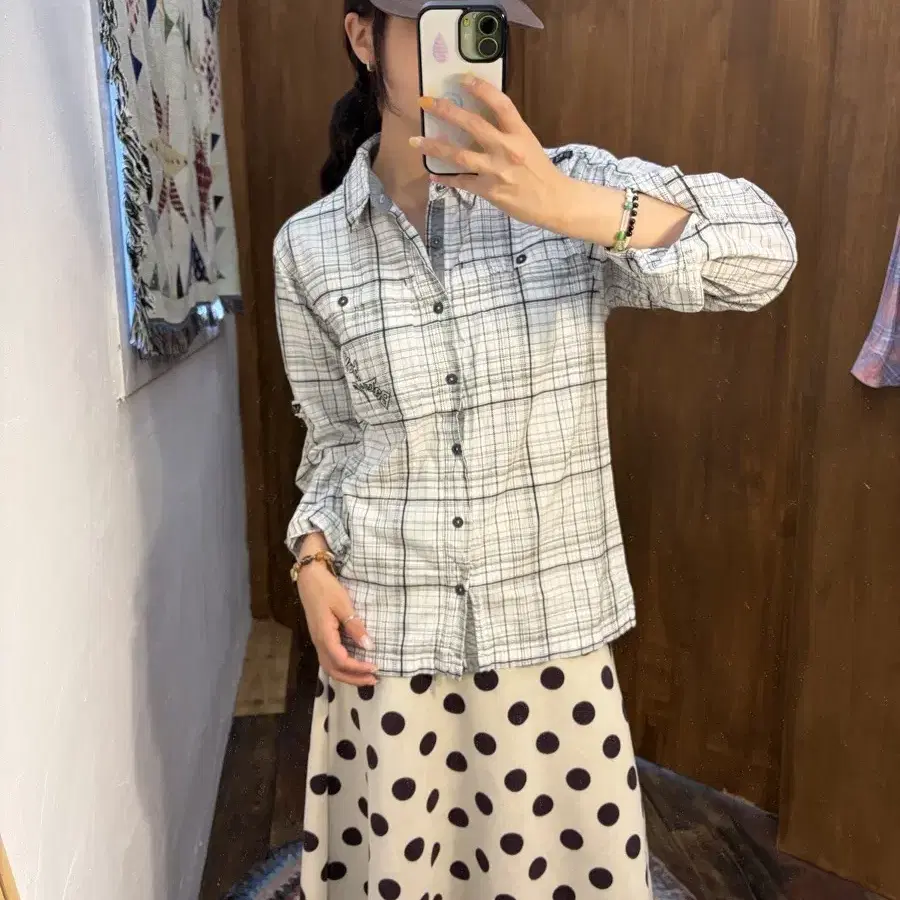 BADBOY 빈티지 디테일 투포켓 체크 셔츠h458