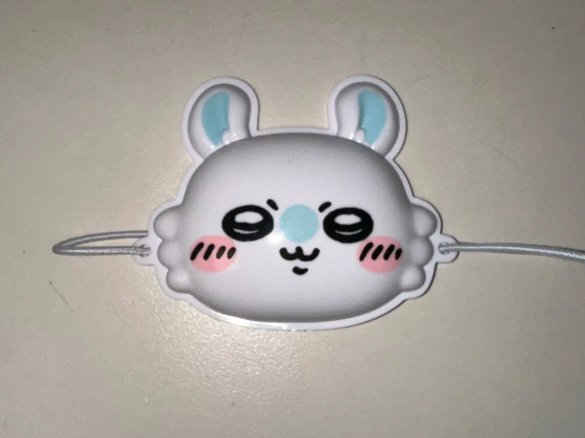 치이카와 마츠리 가면 가챠 키링 모몽가