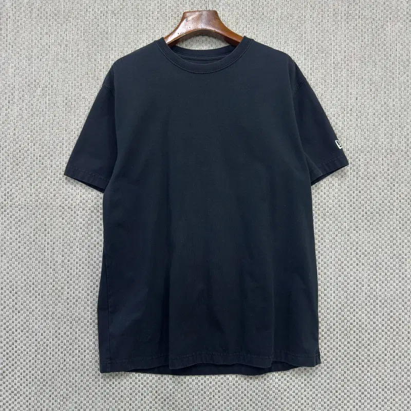 뉴에라 반팔티 100 H05139