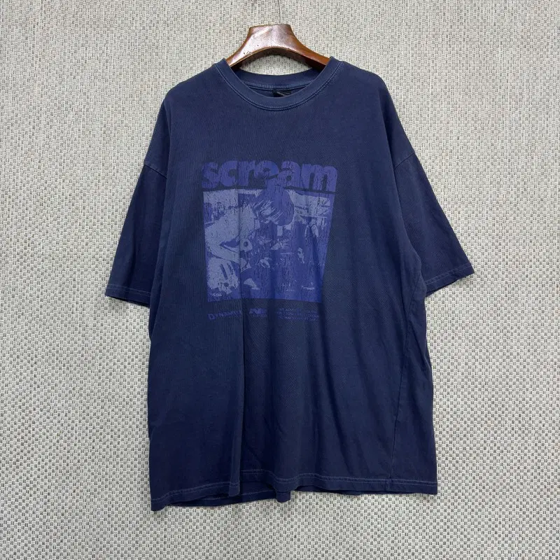 꼼파뇨 반팔티 L H05154