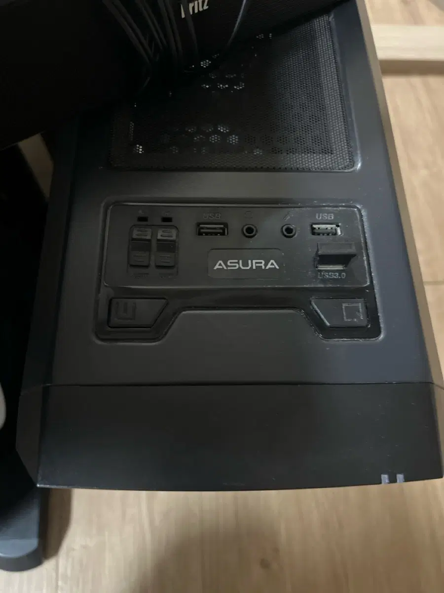 i5-8500 gtx1070 (ram, ssd 없음)